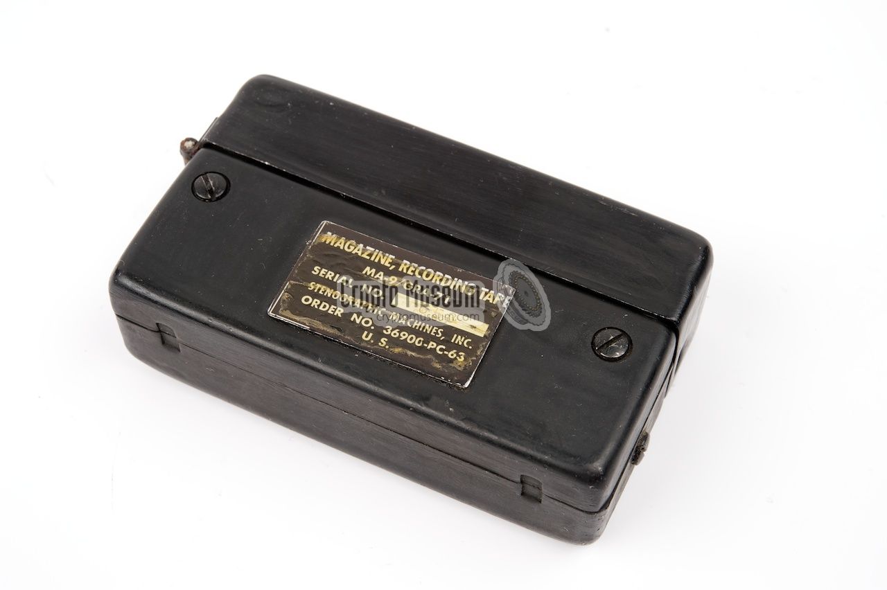 Closed Tape Cartridge