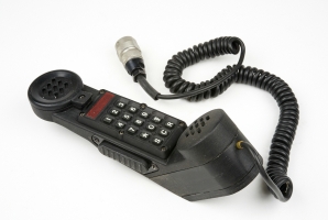 KY-189 scrambler handset
