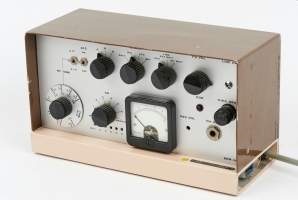 SRR-90A receiver (upright model)