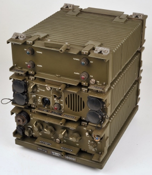 RT-4600 radio set, consisting of transceiver, intercom and filter unit