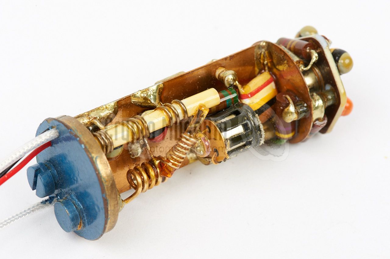 RF unit - interior