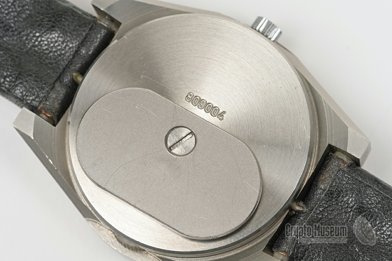 Rear side - close-up