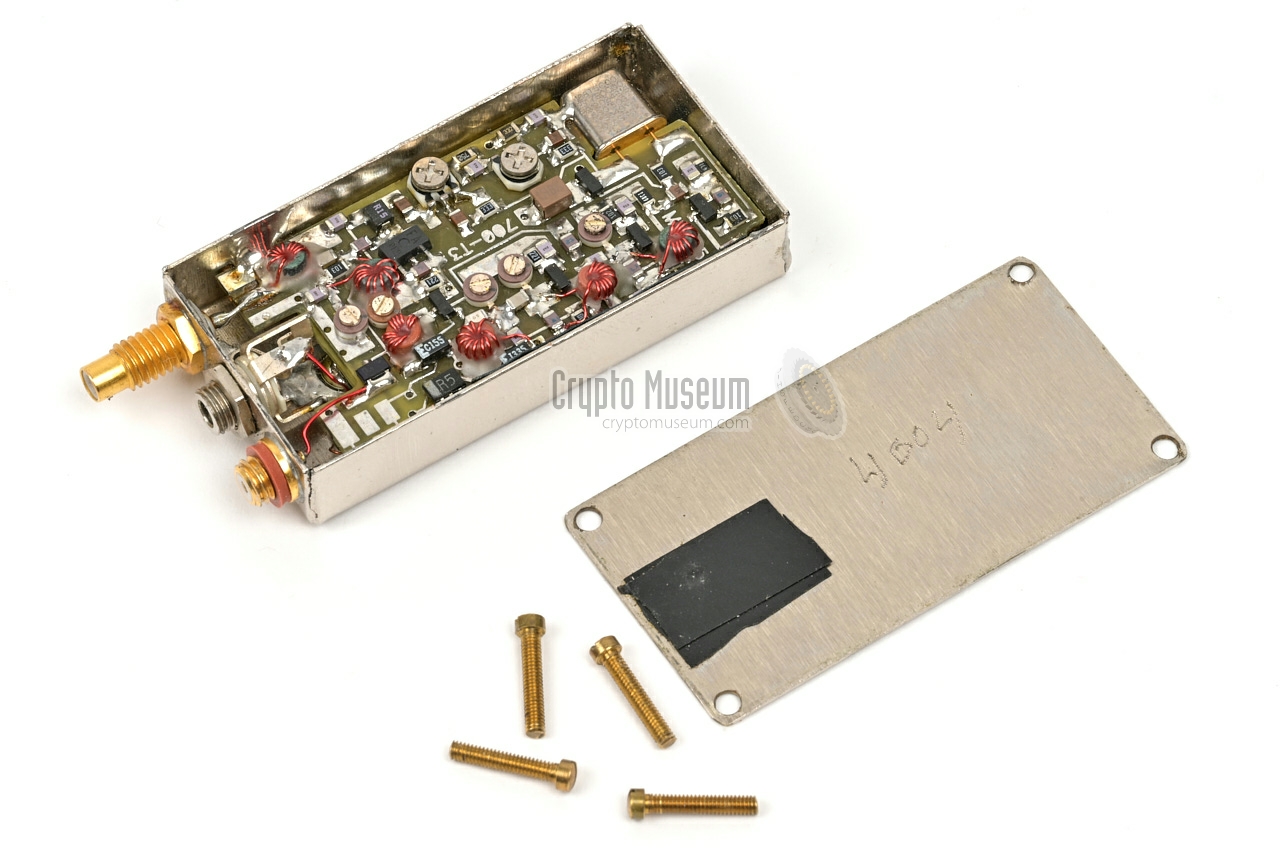 Lid removed from CST-702