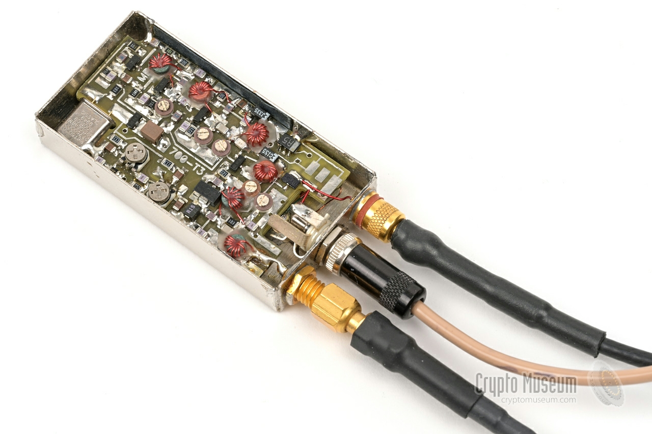 Open CST-702 with antenna, microphone and powe connected