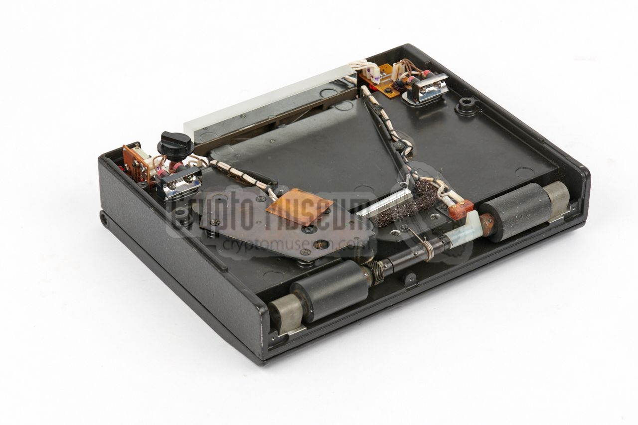 Interior - rear side - seen from the bottom