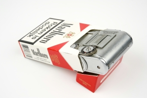 Hiding the Tessina inside a cigarette pack
