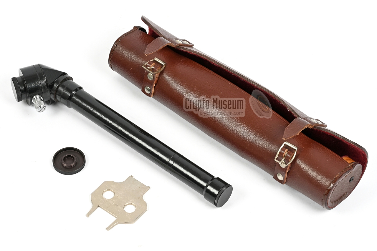 45� Periscope and lens mounting tool