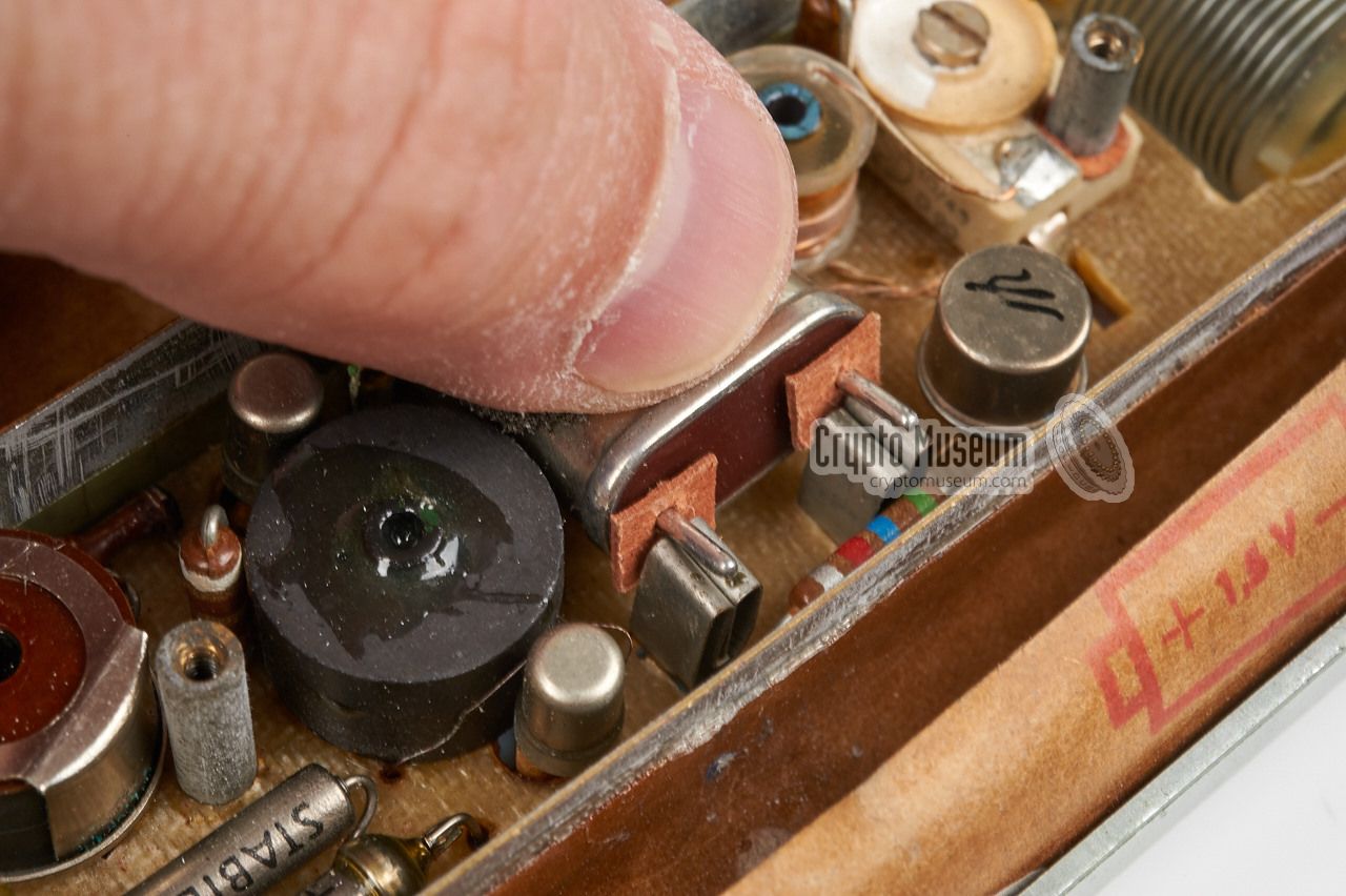 Inserting the crystal