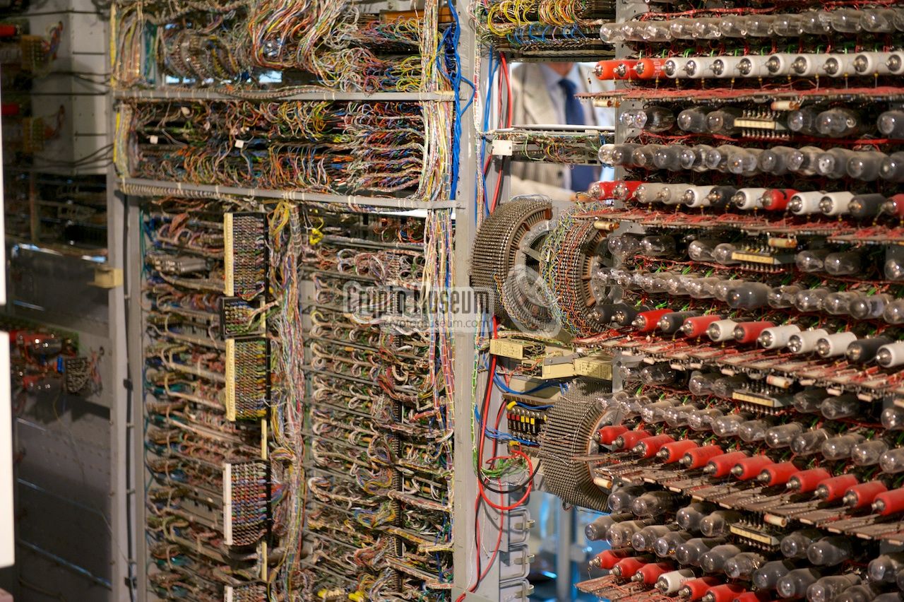 Stepping relays and valves inside Colossus