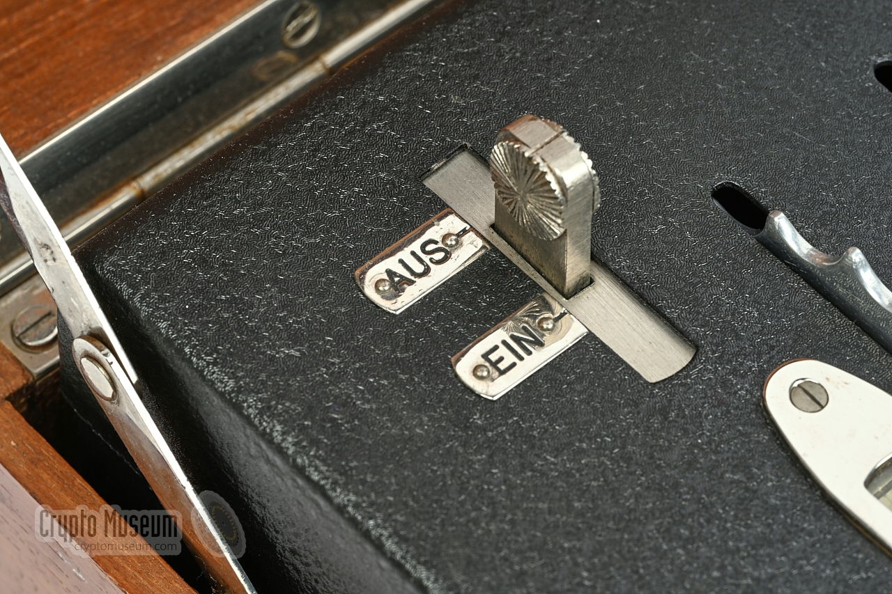 Coupling lever (AUS/EIN)