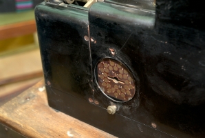 Connection for 'small machine' at the left rear