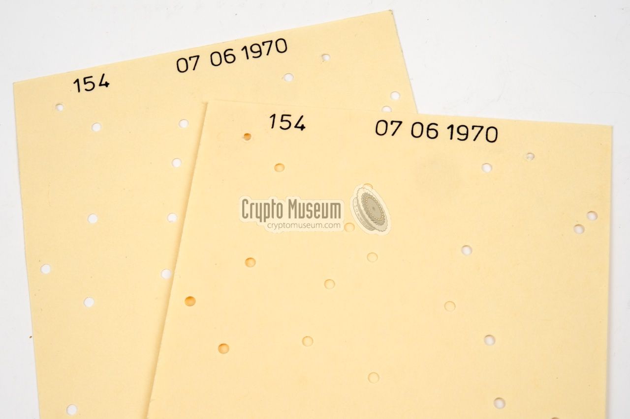 Two identical reproduction cards with serial number 154 (G�nter H�tter)