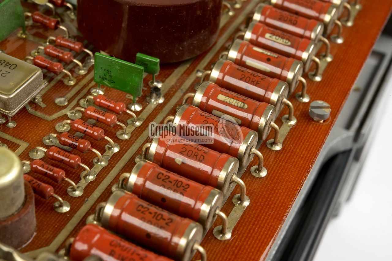 Dummy-load resistor array