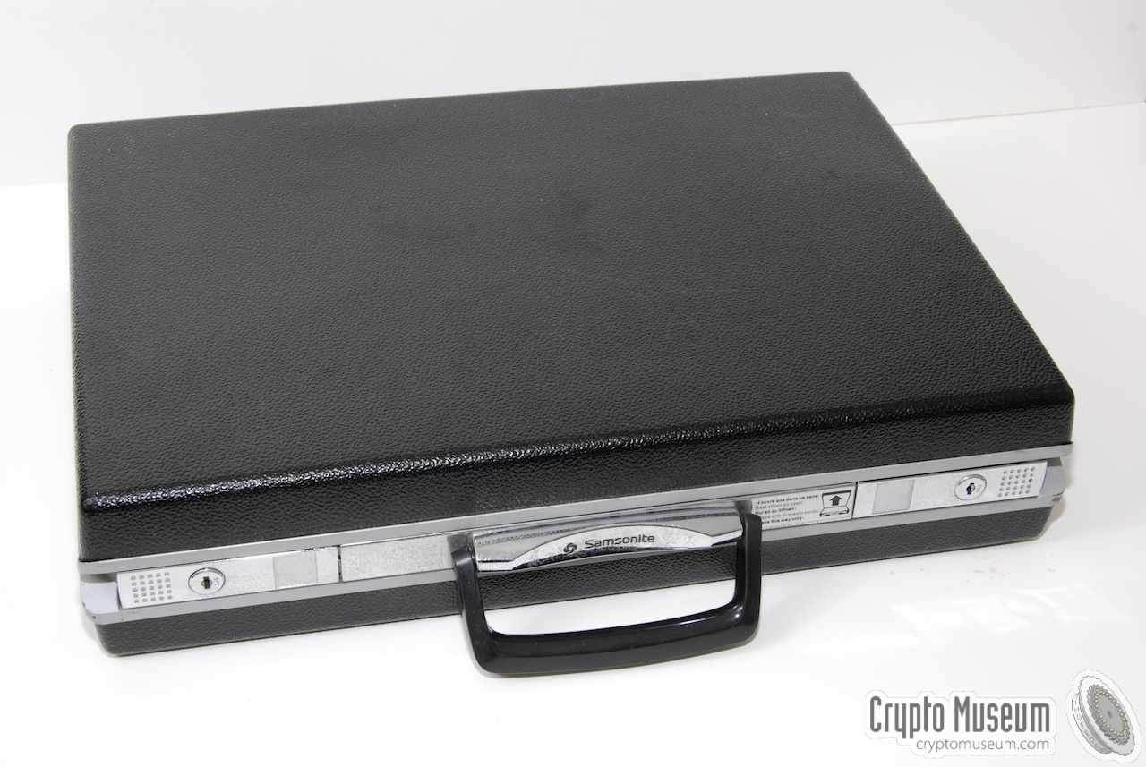 The Gretacoder 805 inside a standard Samsonite briefcase