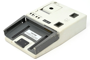 PE-906 - right angle view