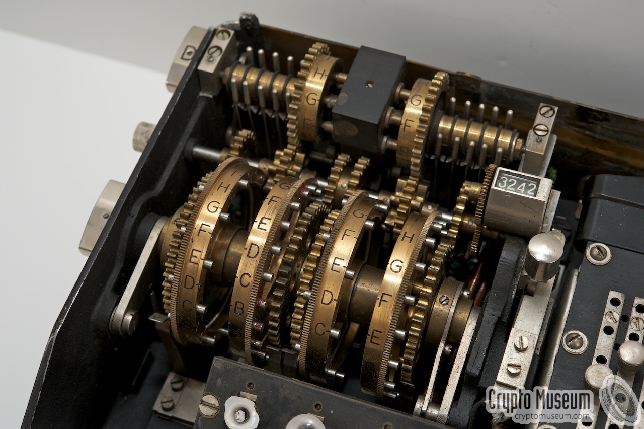 The coding wheels (rear) and the driving pin-wheels