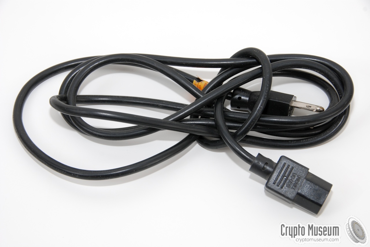 Standard power cable