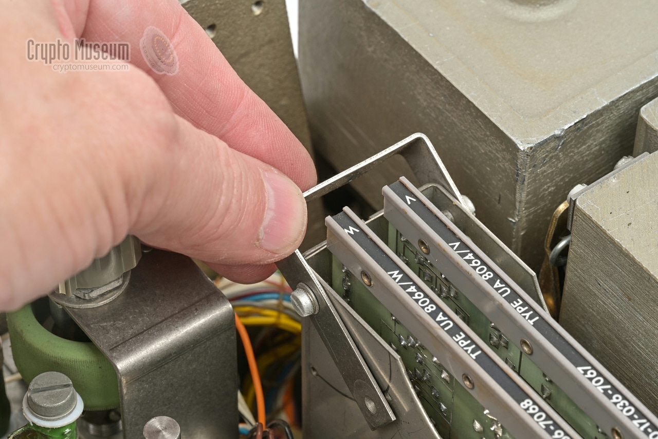 Releasing the two plug-in cards