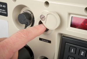 Pressing the ZEROIZE button