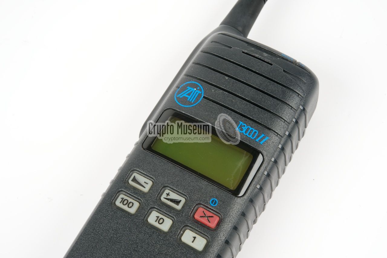 Tait T-3000/II VHF handheld radio