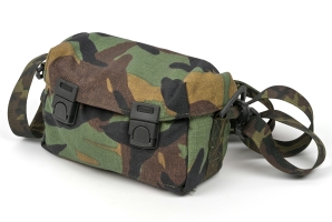 KL-43C in canvas carrying bag