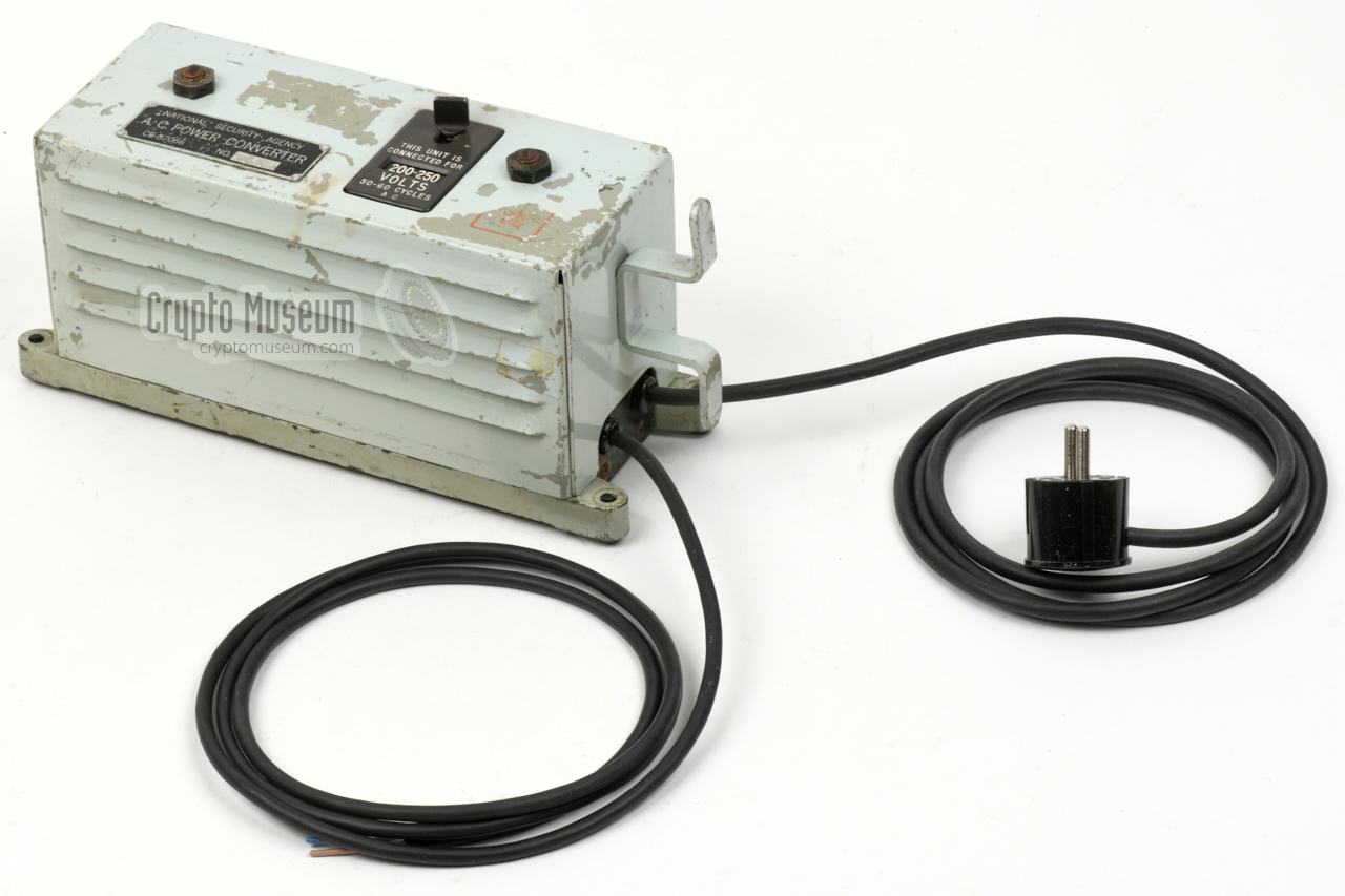 KL-7 power supply unit with power cables