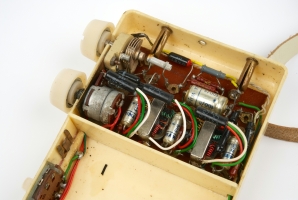 Receiver with 3-stage amplifier