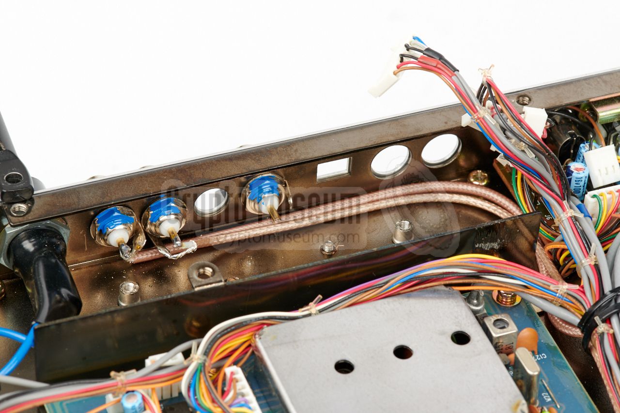 New BNC sockets mounted in the rear panel