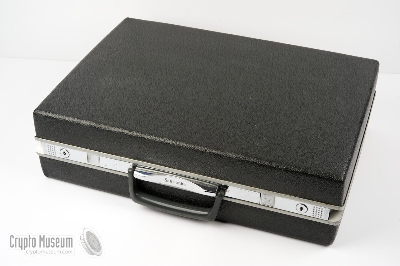 Samsonite briefcase with Micro-Tel MSR-901
