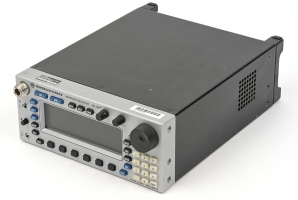 Rohde & Schwarz EB-200 communication receiver