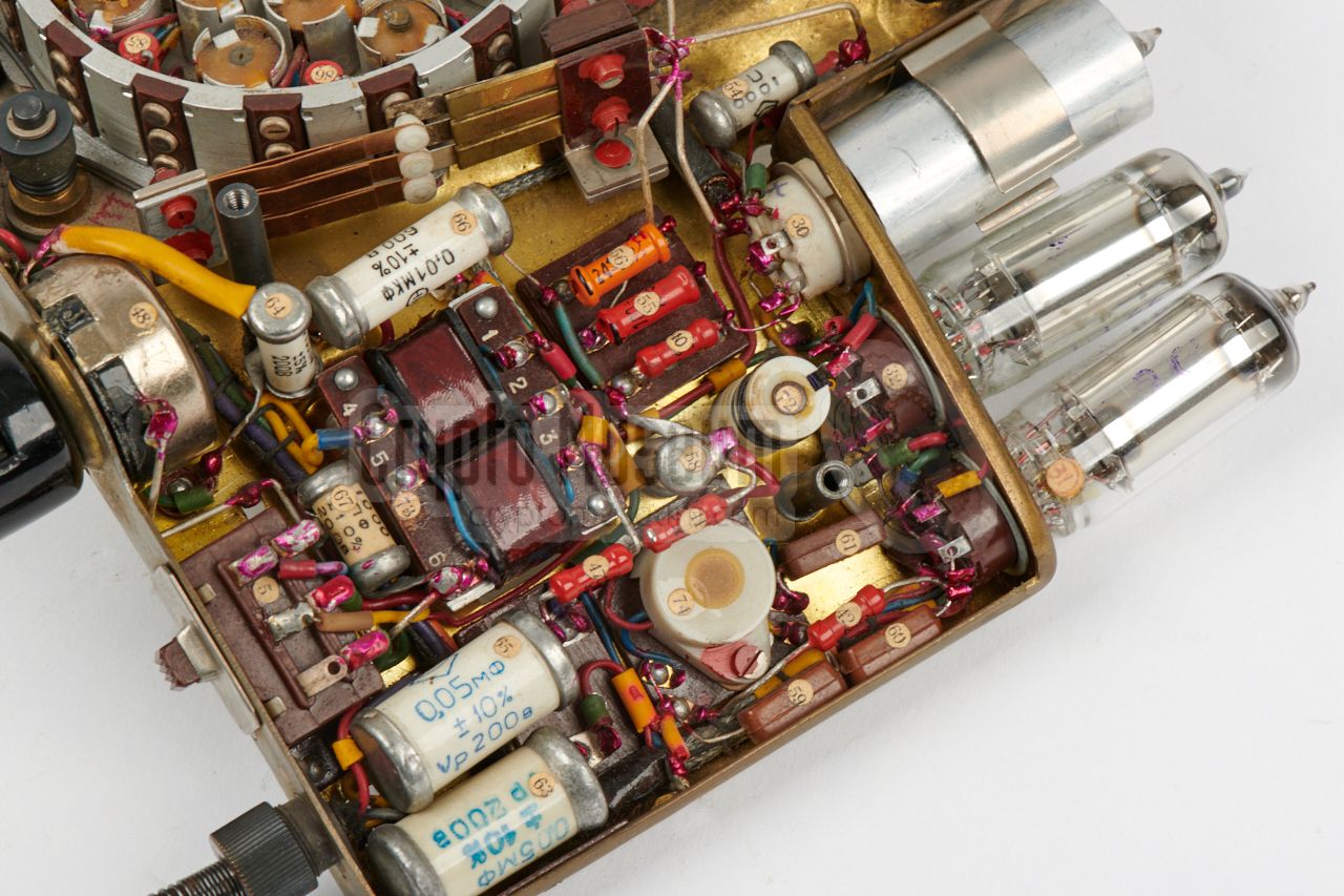 Oscillator, mixer and AF amplifier