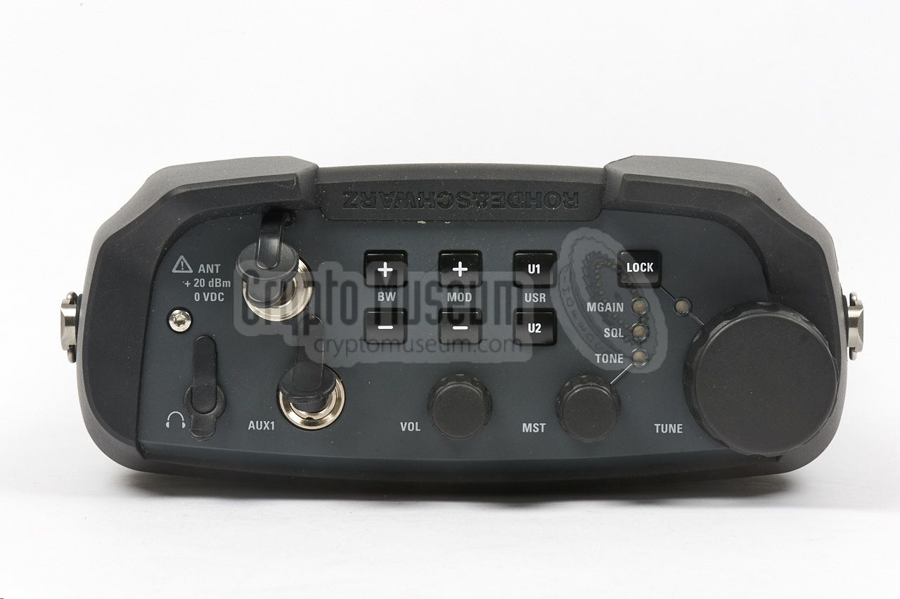 Rohde & Schwarz PR-100 portable monitoring receiver