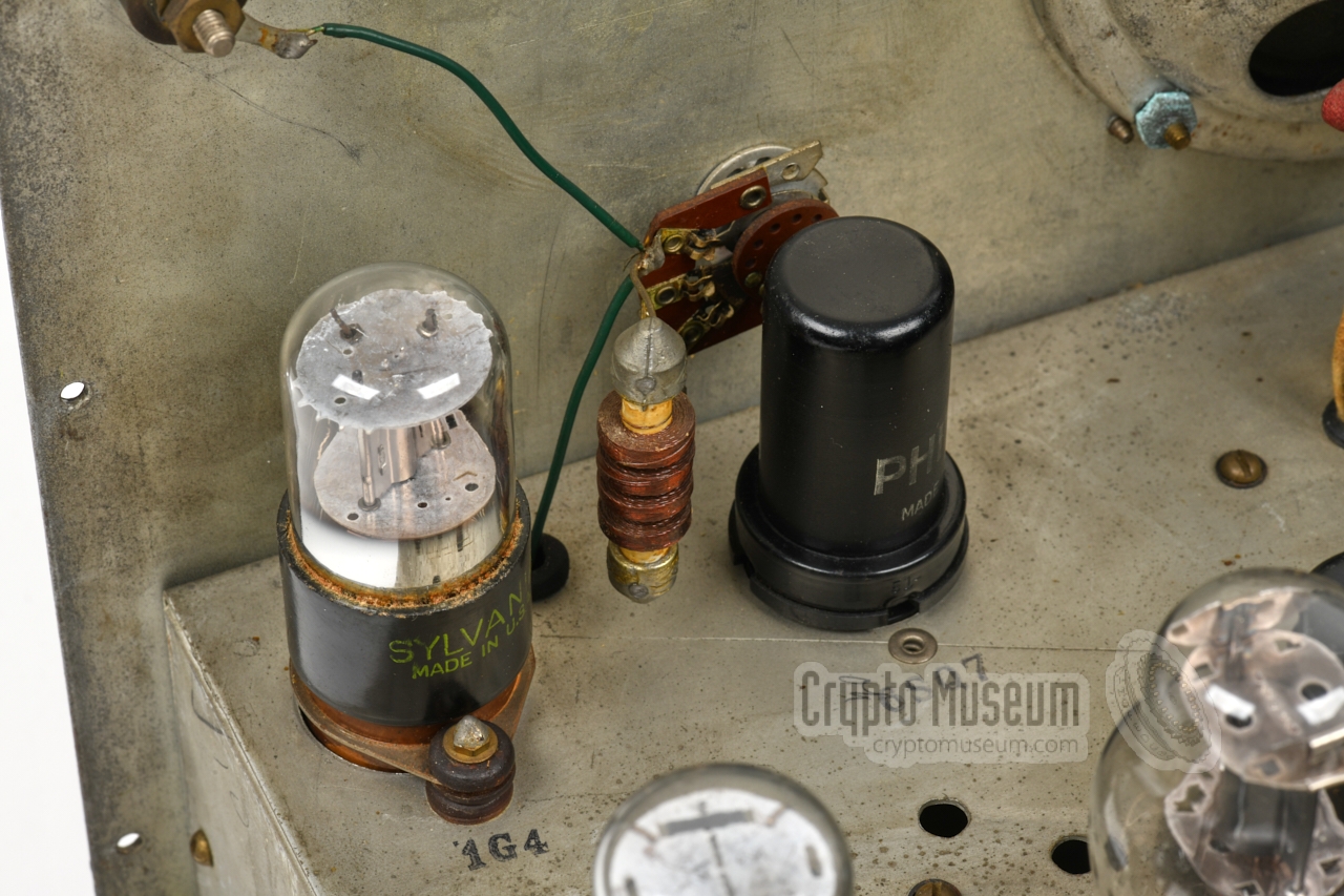 Grid leak detector and DC amplifier