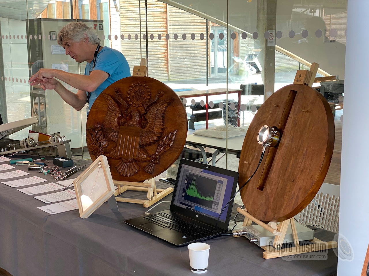 Working replica of The Thing made at the university of Bordeaux
