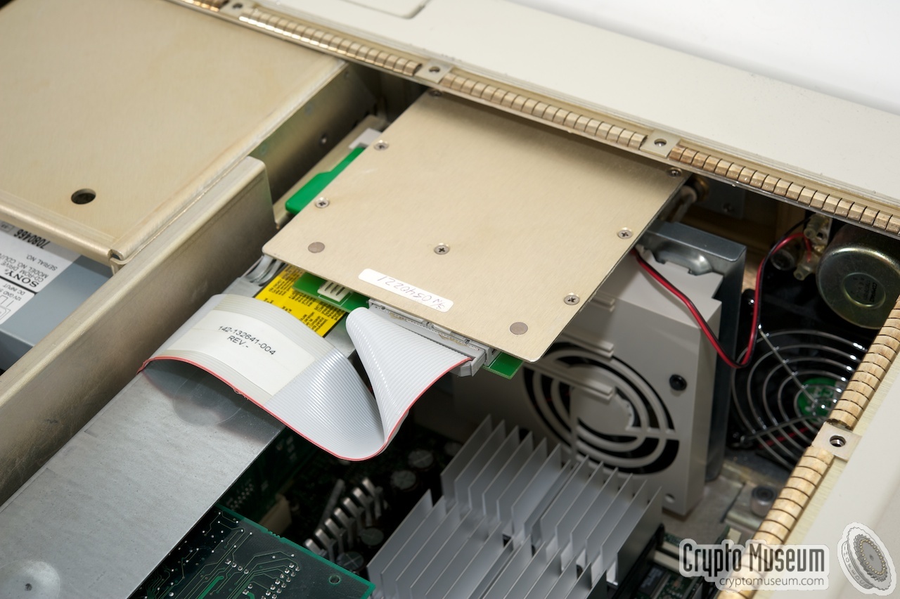 Shielded floppy disc drive