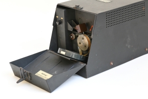 SKG-1 with open front cover