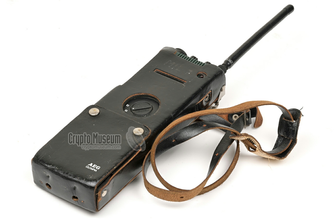 AEG FuG-10 (Teleport VII) in leather carrying case