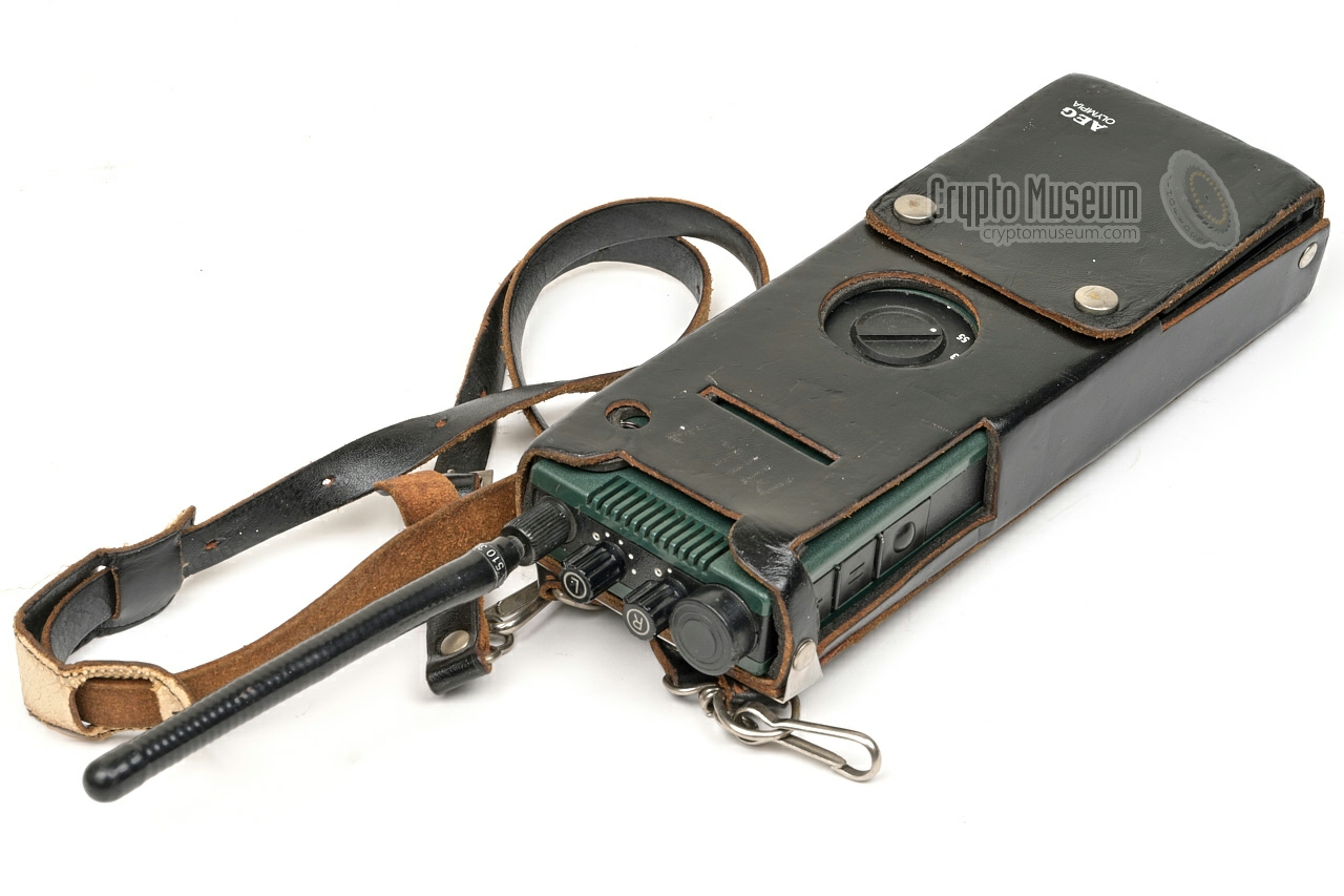 AEG FuG-10 (Teleport VII) in leather carrying case