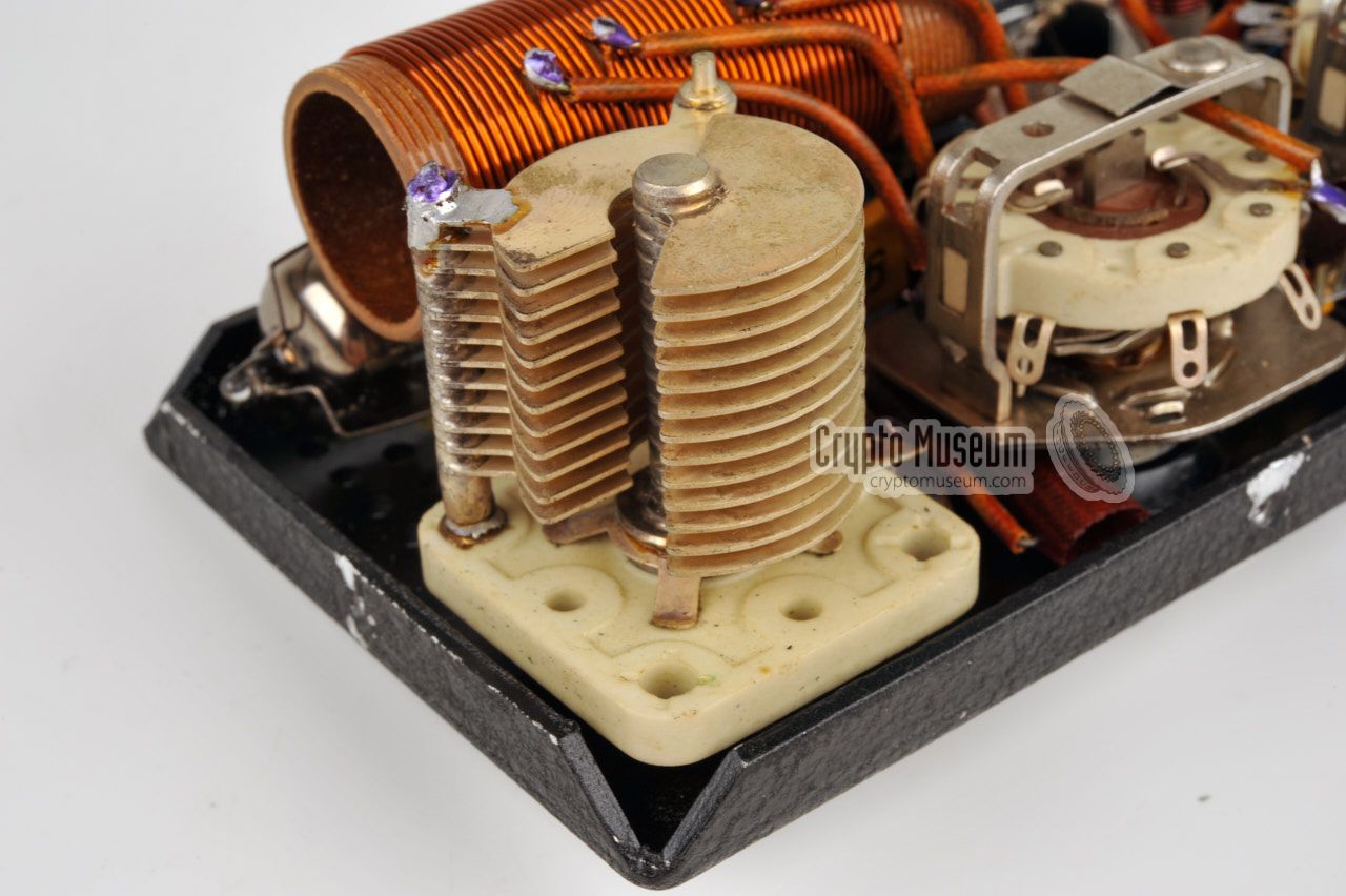 Transmitter tuning capacitor