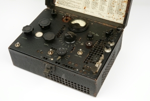 Polish BP-3 spy radio set