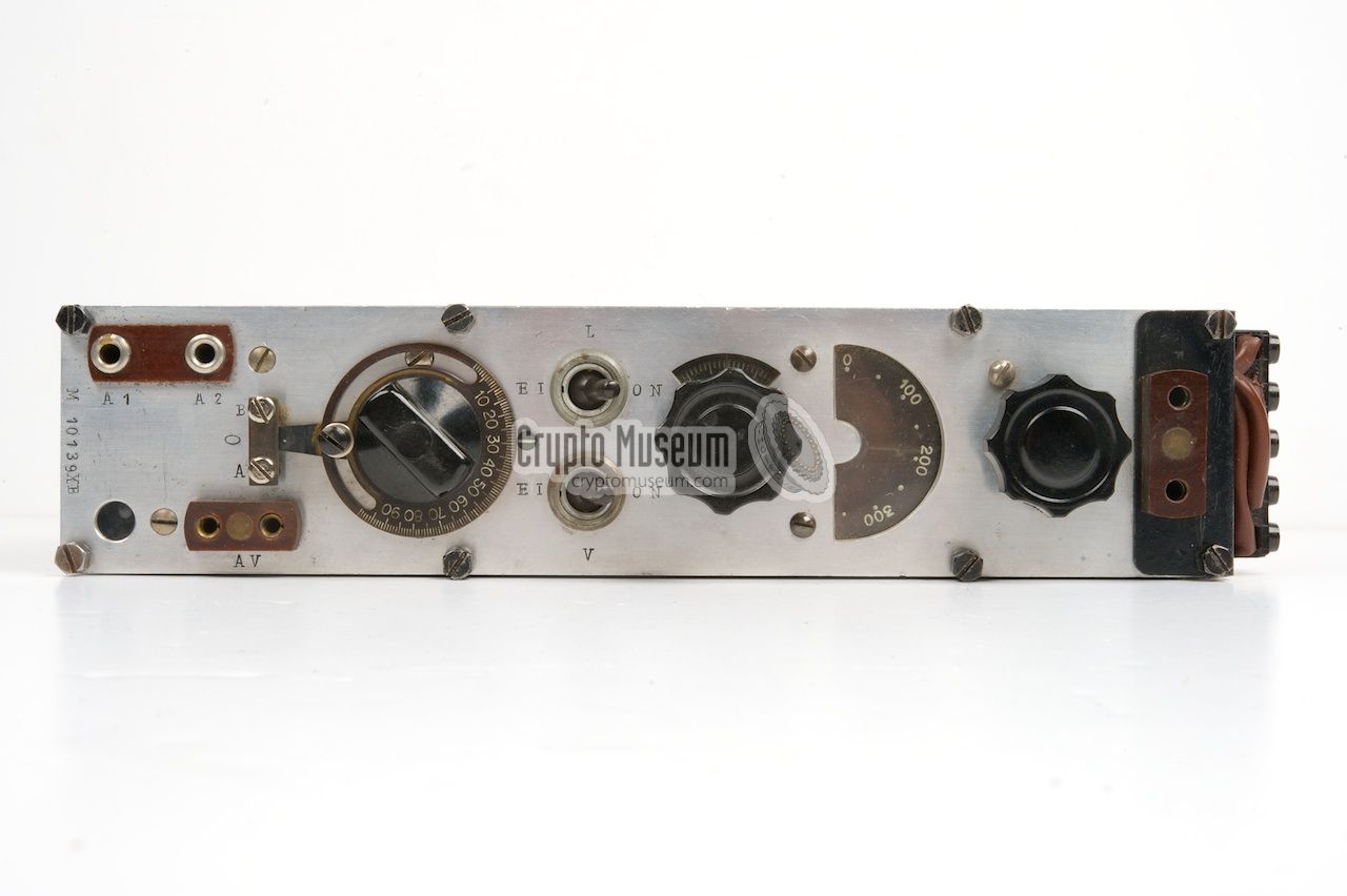 Kyynel M-10X front panel