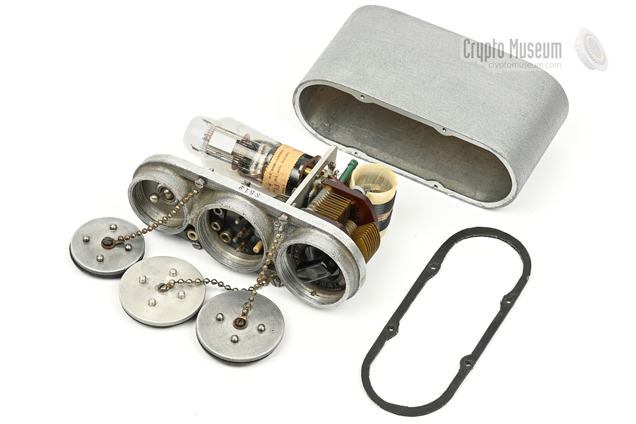 Kyynel M5 removed from its enclosure