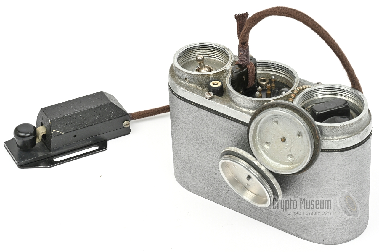 Kyynel M5 with morse key