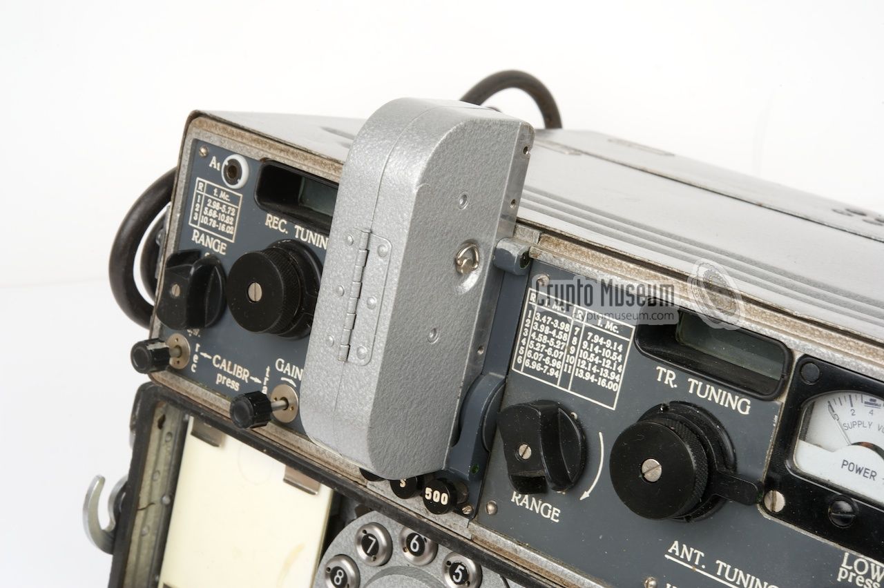 Tape cassette attached to the high-speed keyer