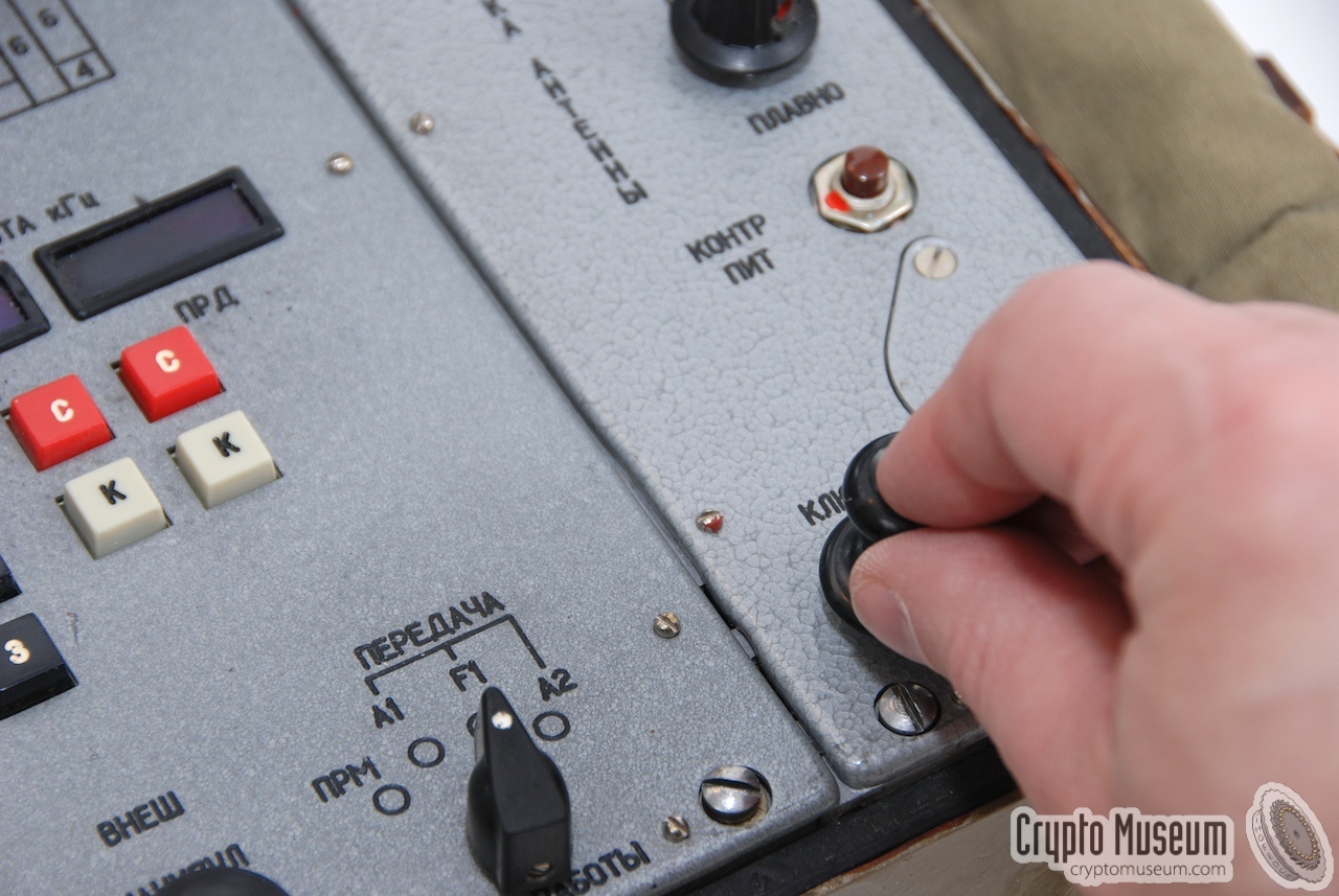Manual operation of the morse key