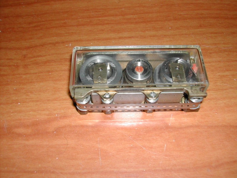 Metal tape of the burst encoder in the earlier R-394K. Photo copyright Antonio Fucci.
