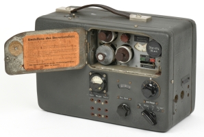 Radione RS-20/M transmitter with open front lid