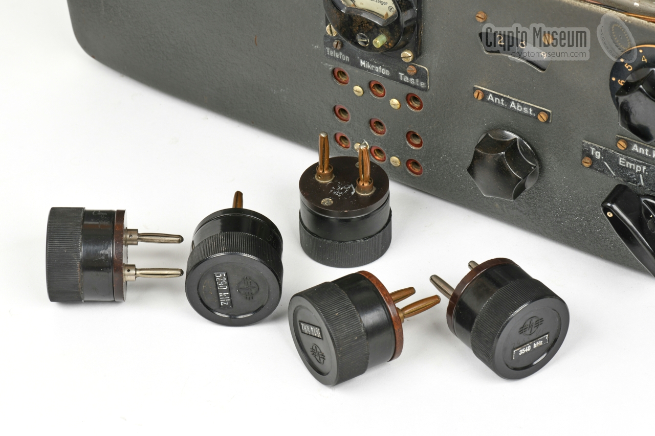 Raione RS-20/M with spare crystals