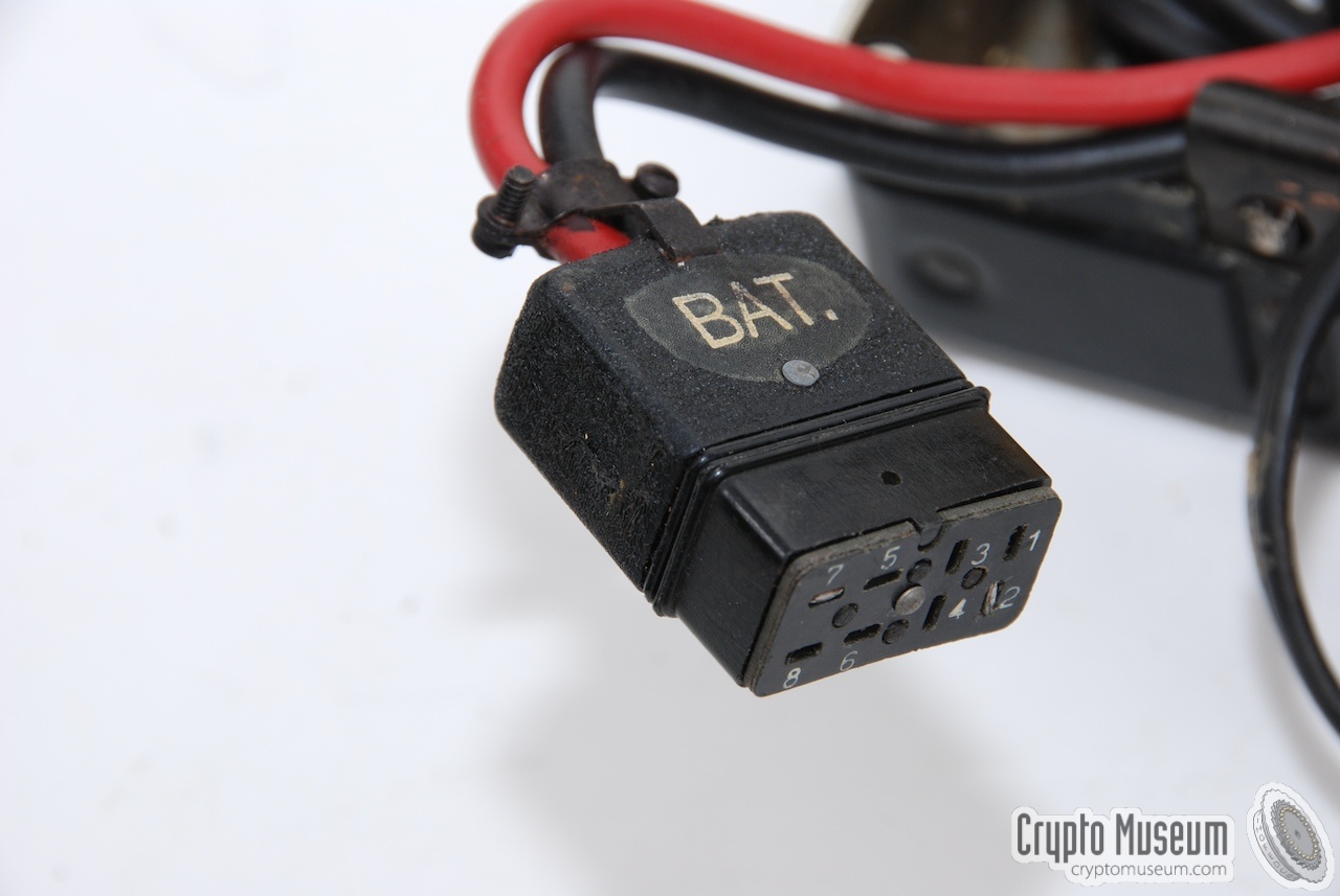 The DC power cable with its protective cap