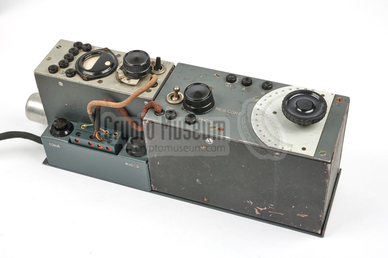 Transmitter (left) and receiver (right) on subframe